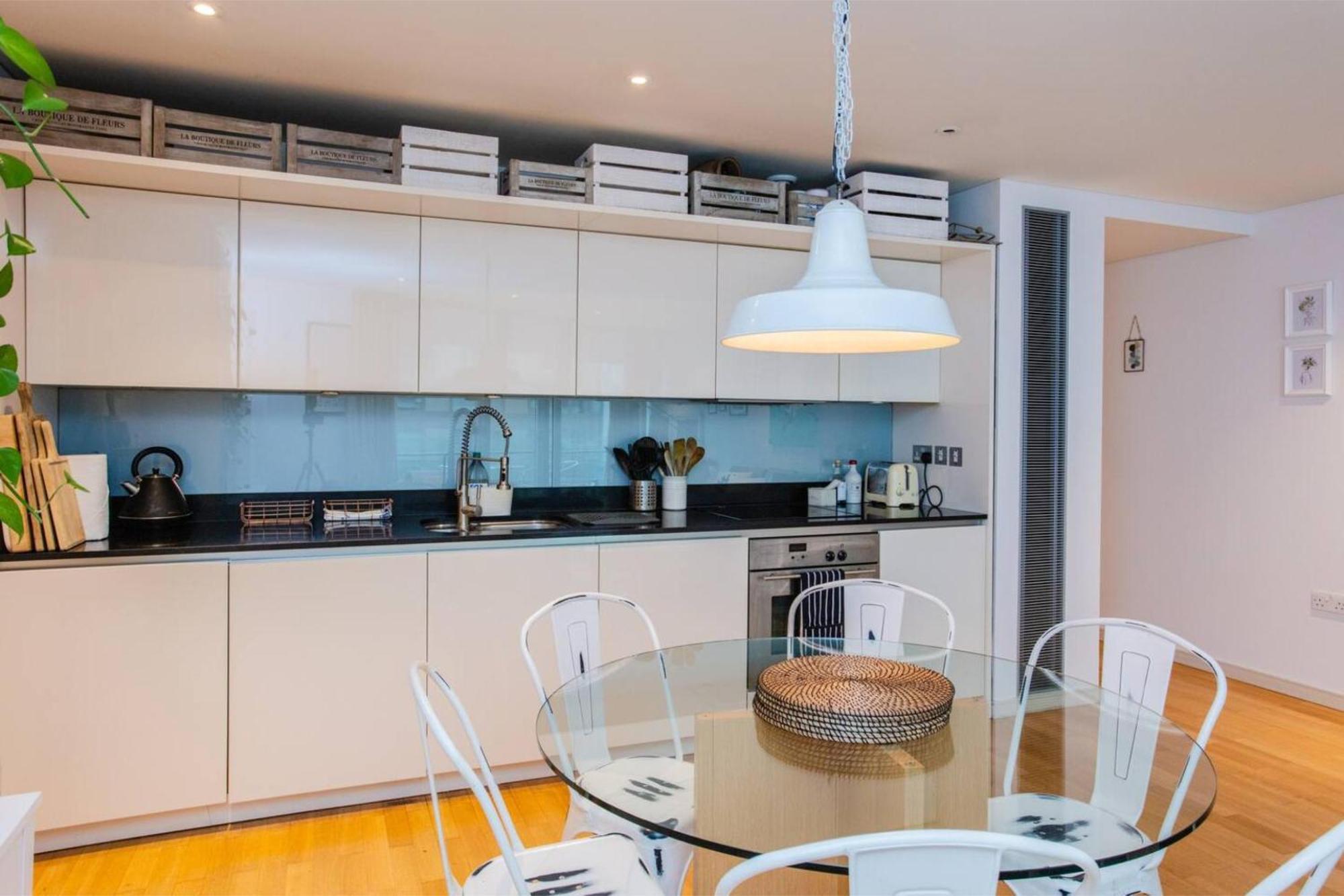 Modern 3 Bedroom Apartment In Paddington London Kültér fotó
