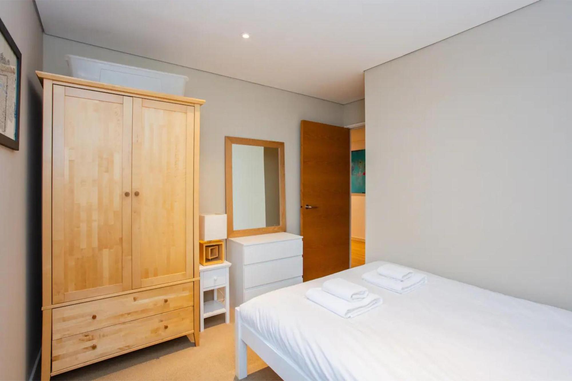 Modern 3 Bedroom Apartment In Paddington London Kültér fotó