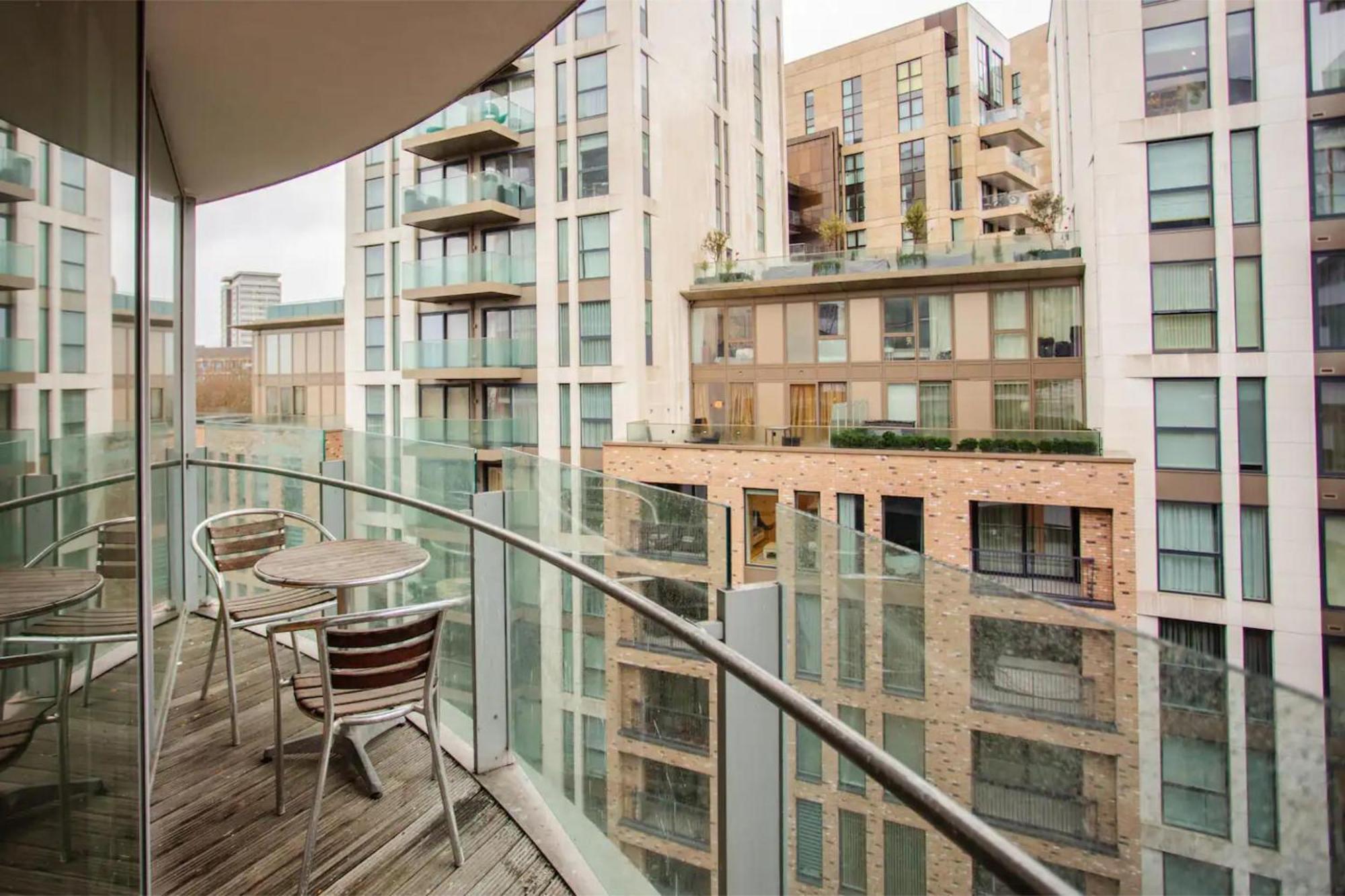Modern 3 Bedroom Apartment In Paddington London Kültér fotó