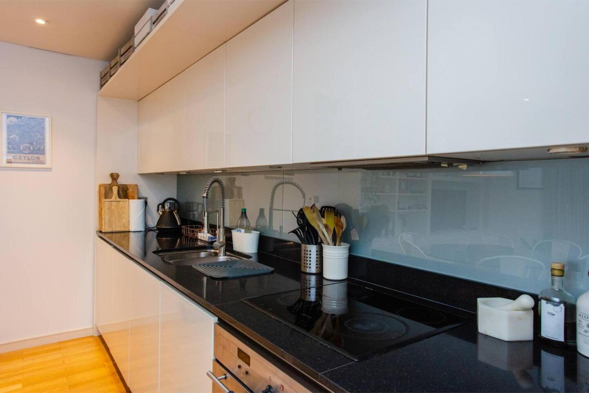 Modern 3 Bedroom Apartment In Paddington London Kültér fotó