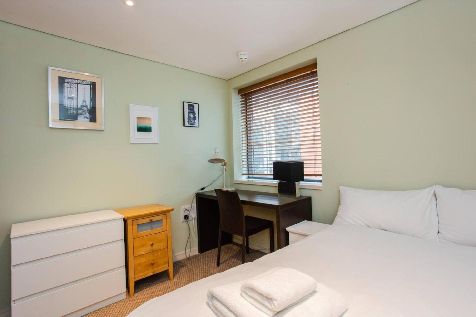 Modern 3 Bedroom Apartment In Paddington London Kültér fotó
